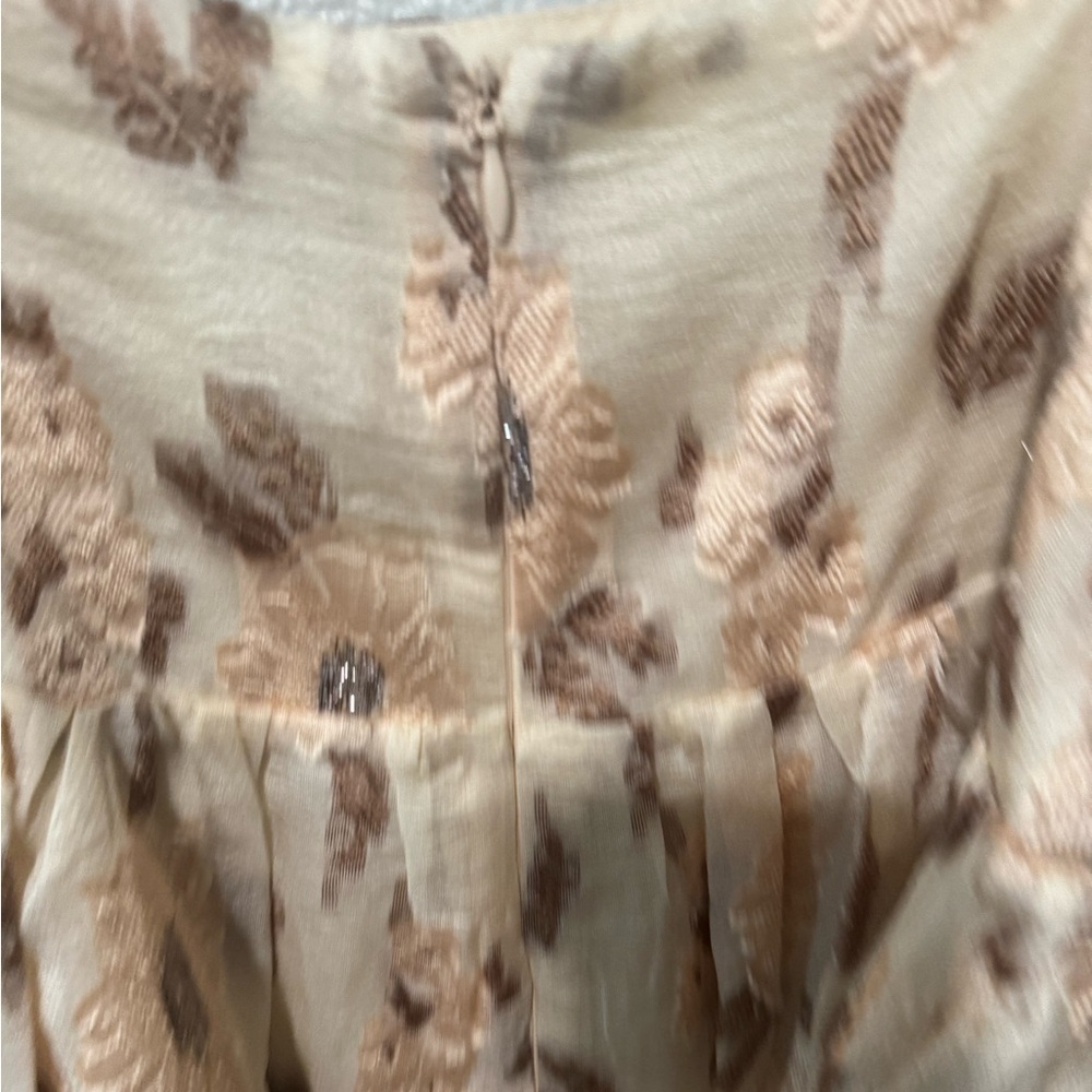 STORIA Elegant puff sleeve mini floral embroidered Cream Dress size small - Picture 9 of 11
